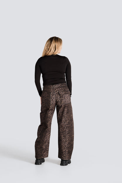 Leppard  Barrel Print Pant