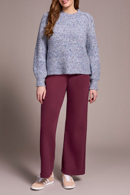 Crew Neck Long Sleeve Sweater in Ice Blue