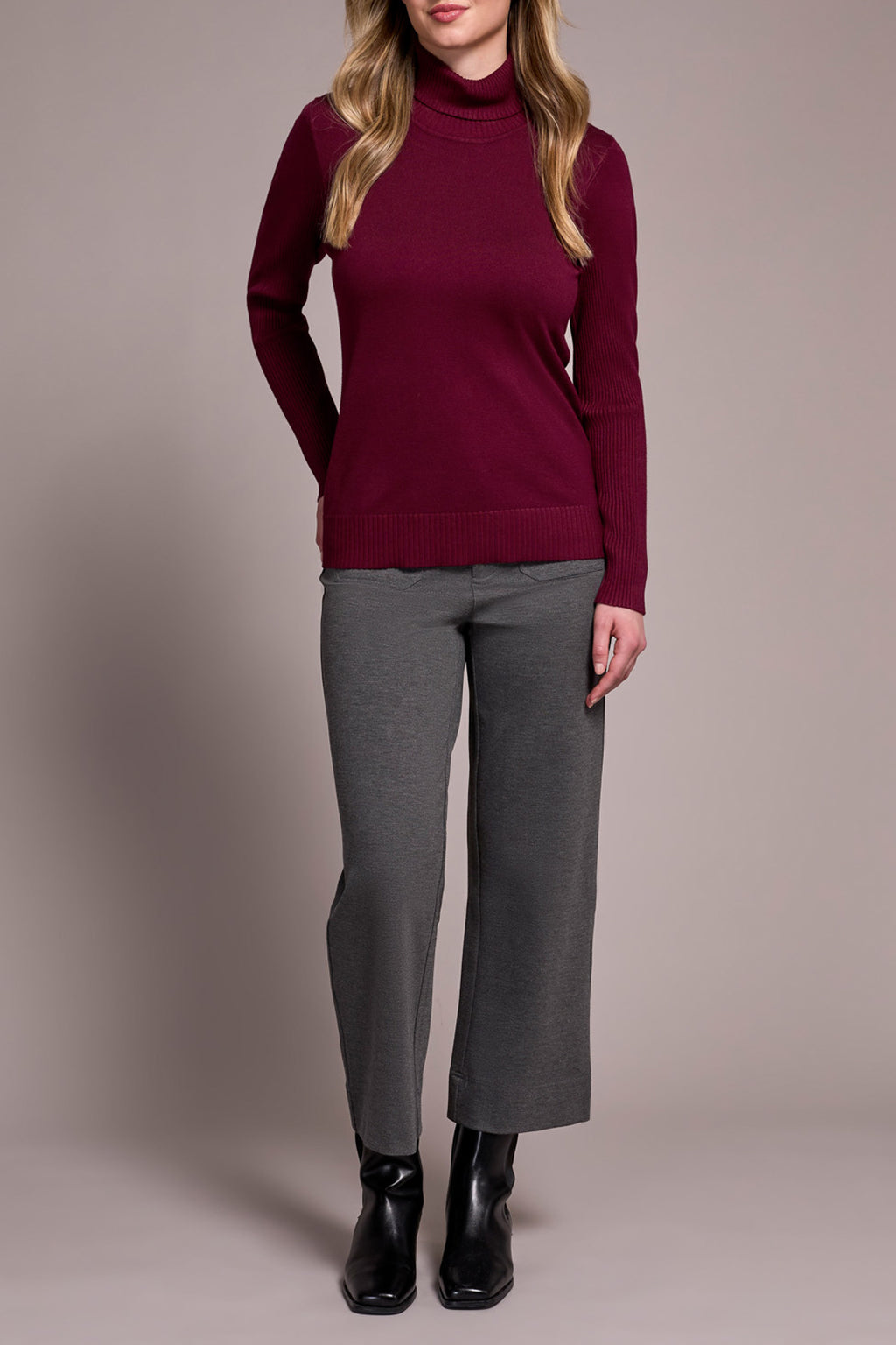 Light Weight Turtle Neck