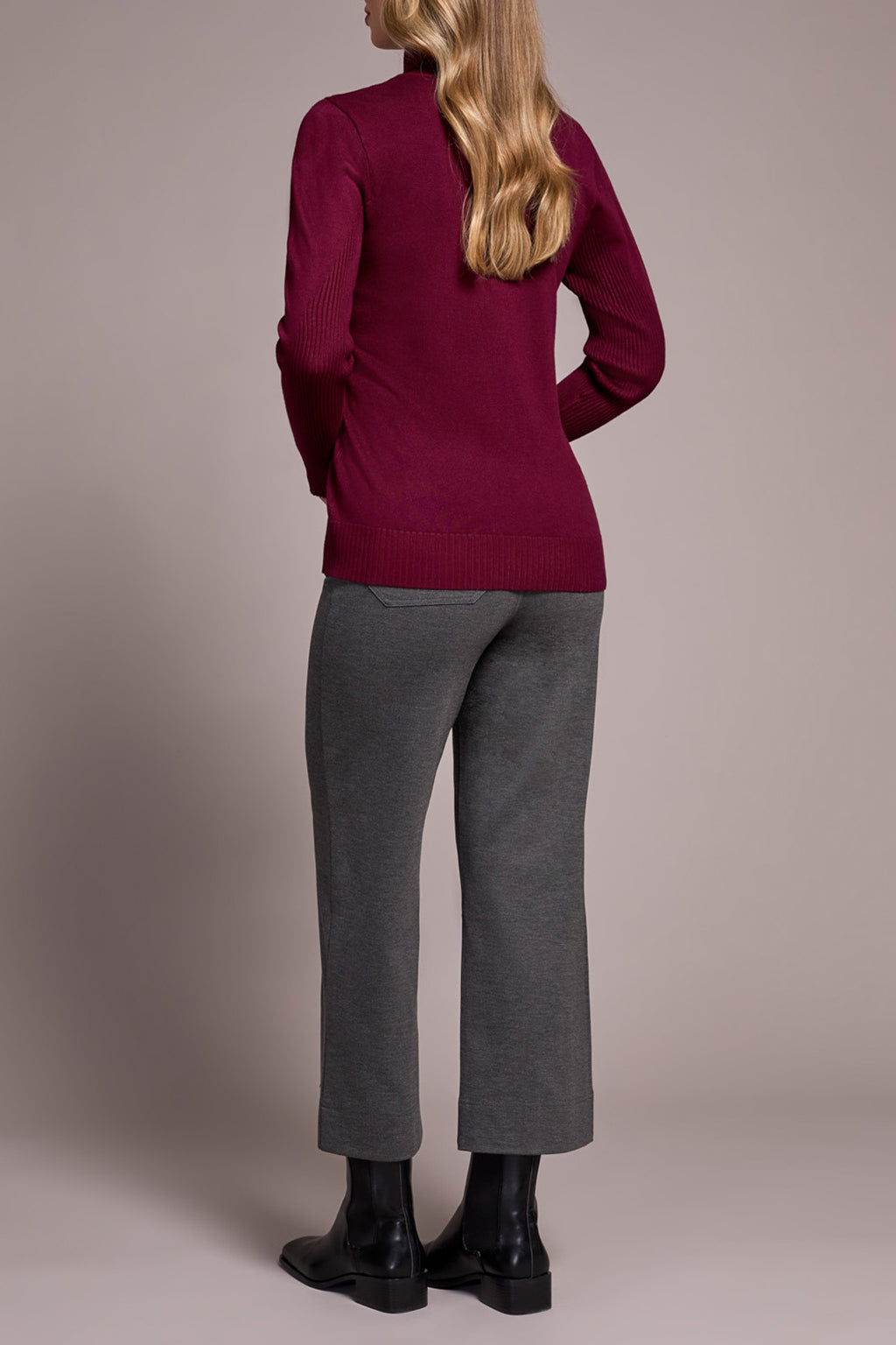 Light Weight Turtle Neck