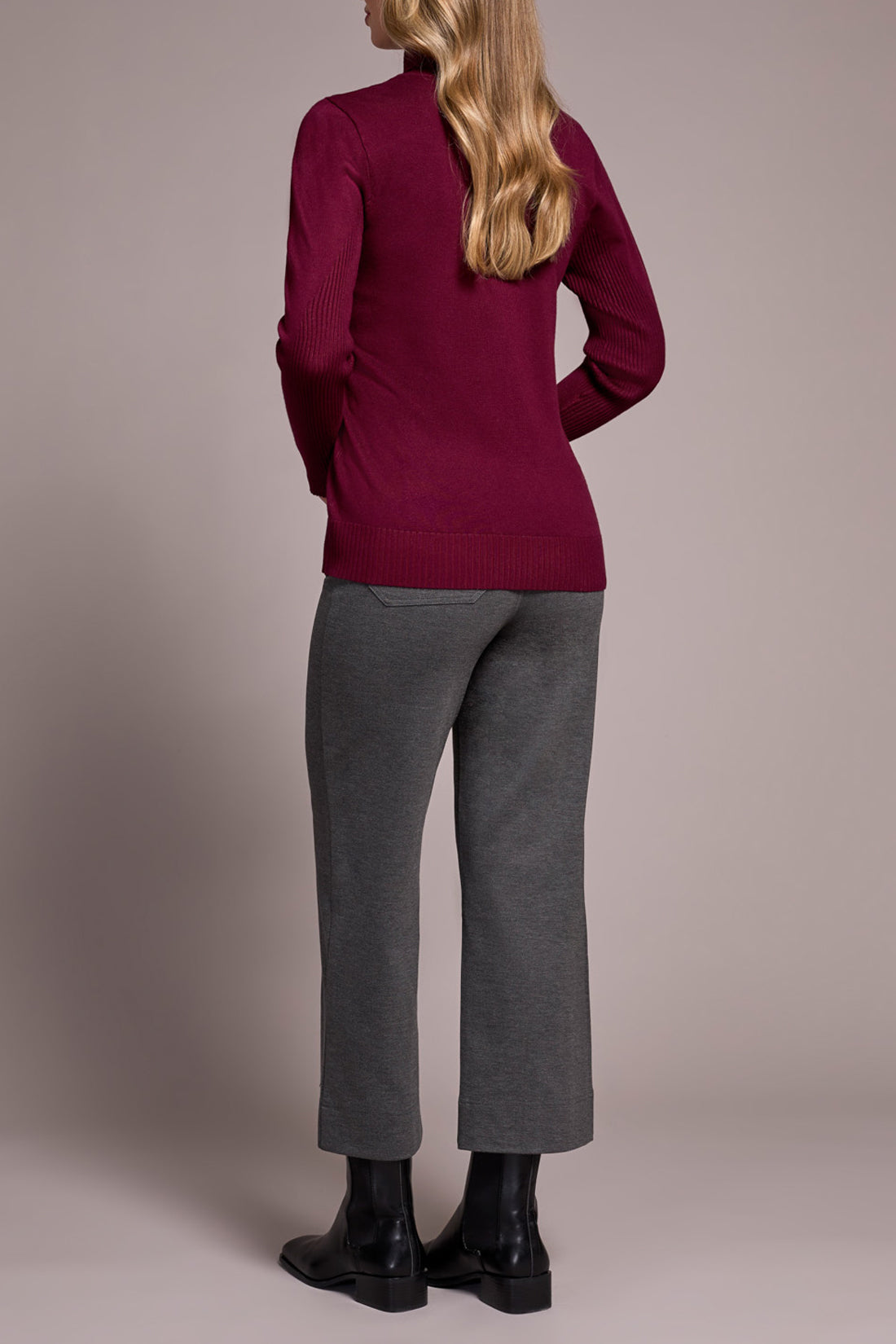 Light Weight Turtle Neck