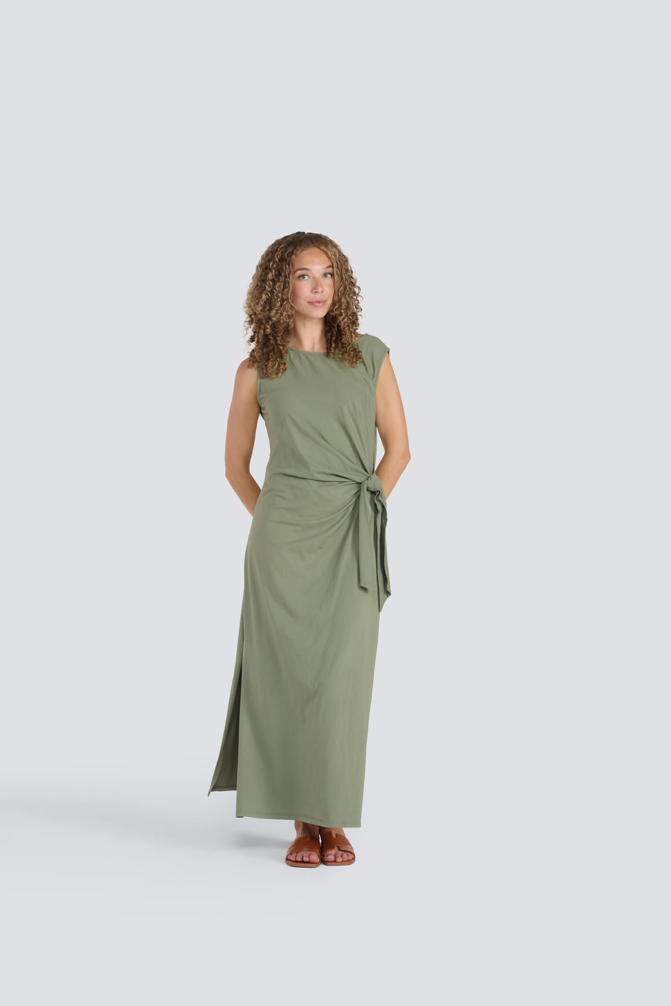 Sleeveless dress