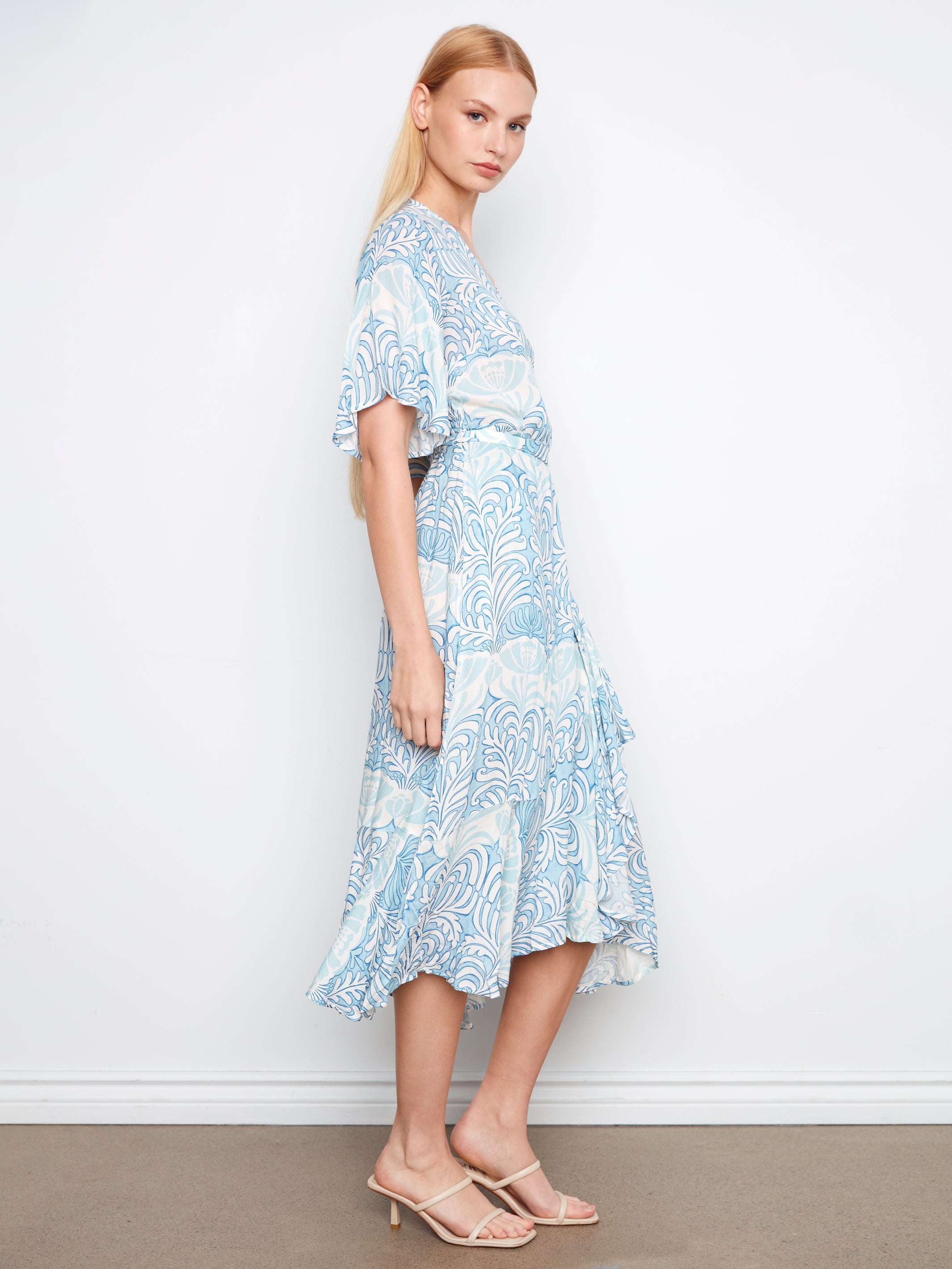 3/4 length flattering silhouette dress