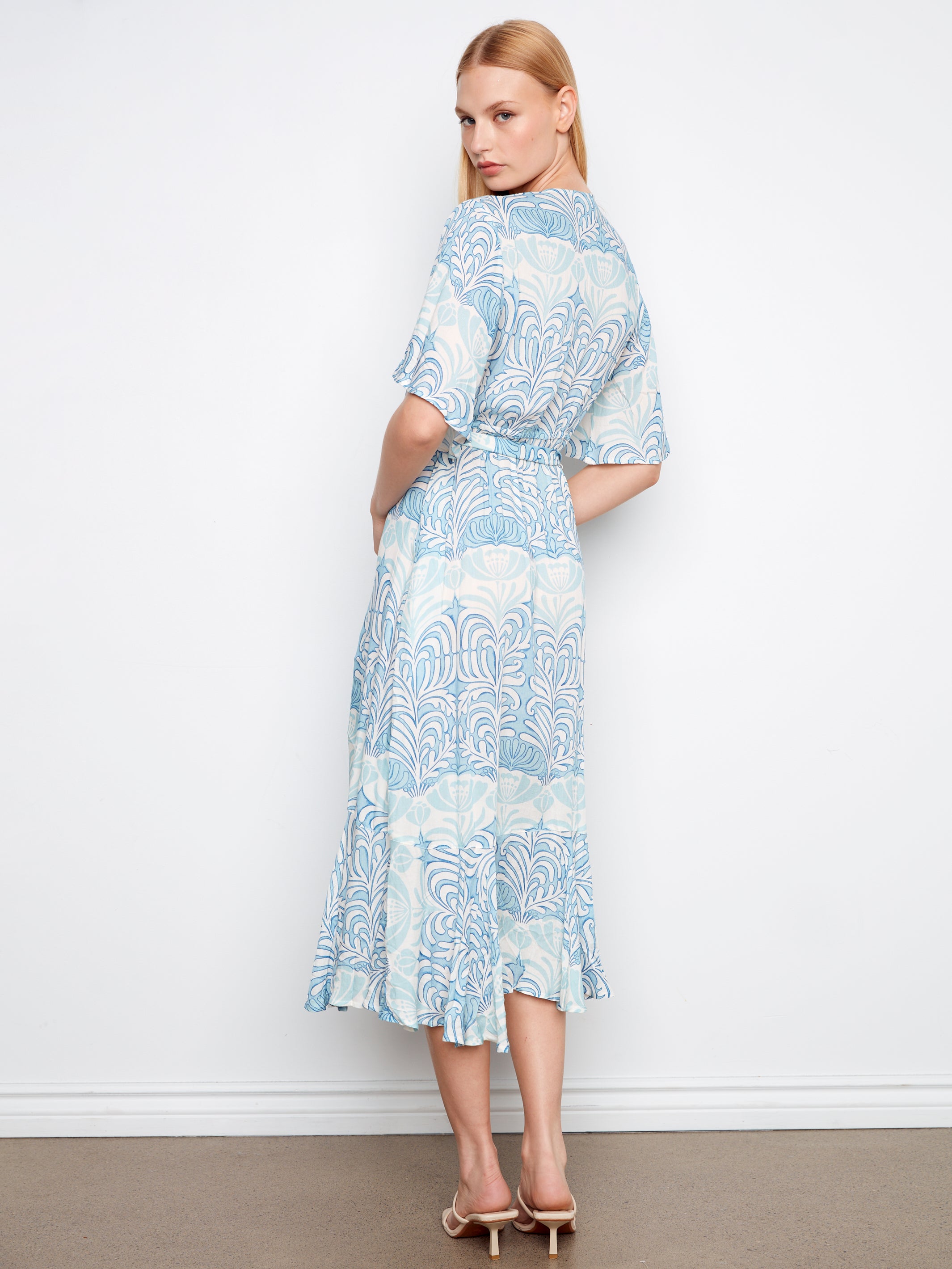 3/4 length flattering silhouette dress