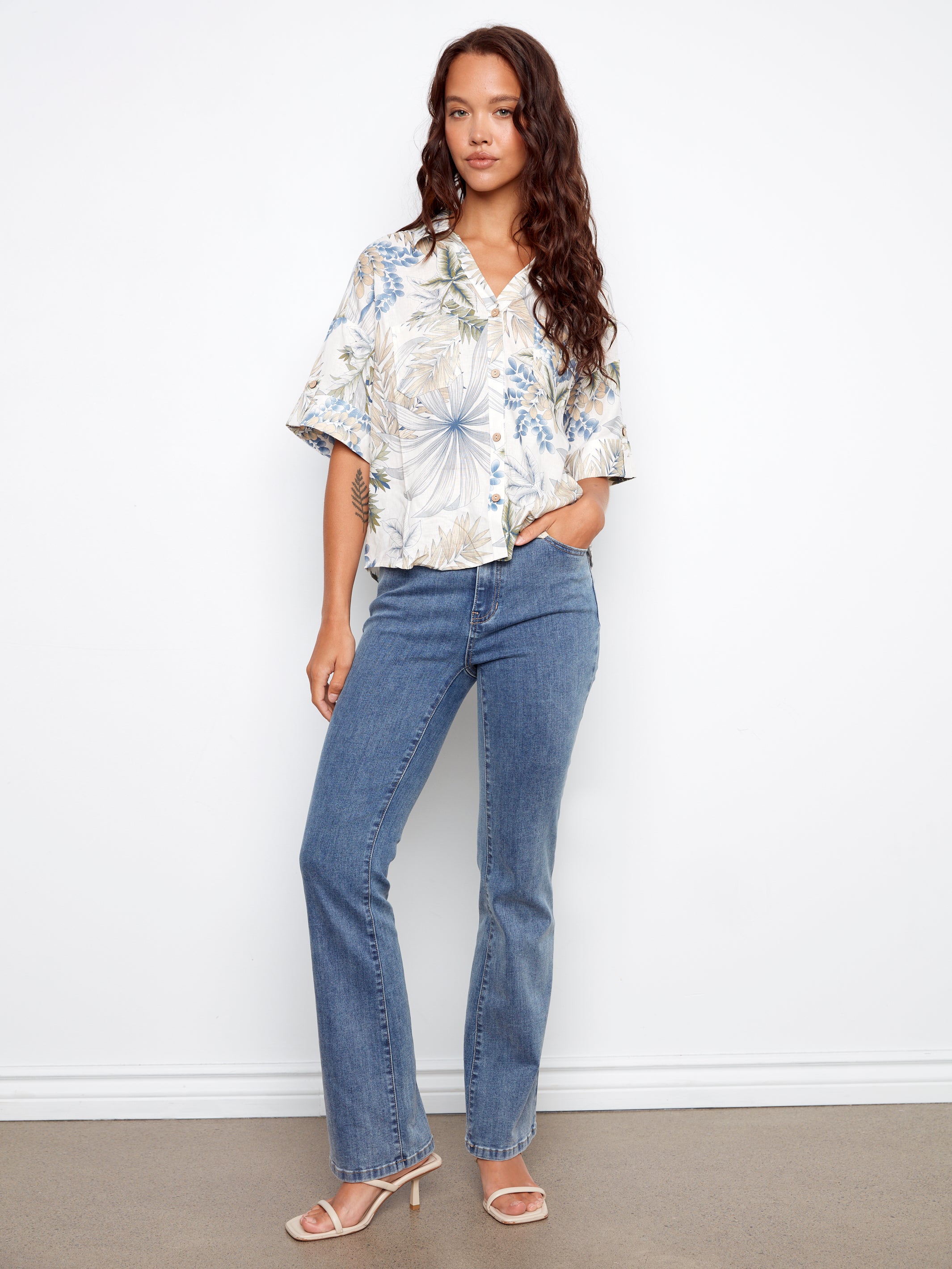 Printed Short Sleeve Button-Front Linen Blend Shirt - Hawaii